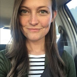 Meet your Posher, Larae